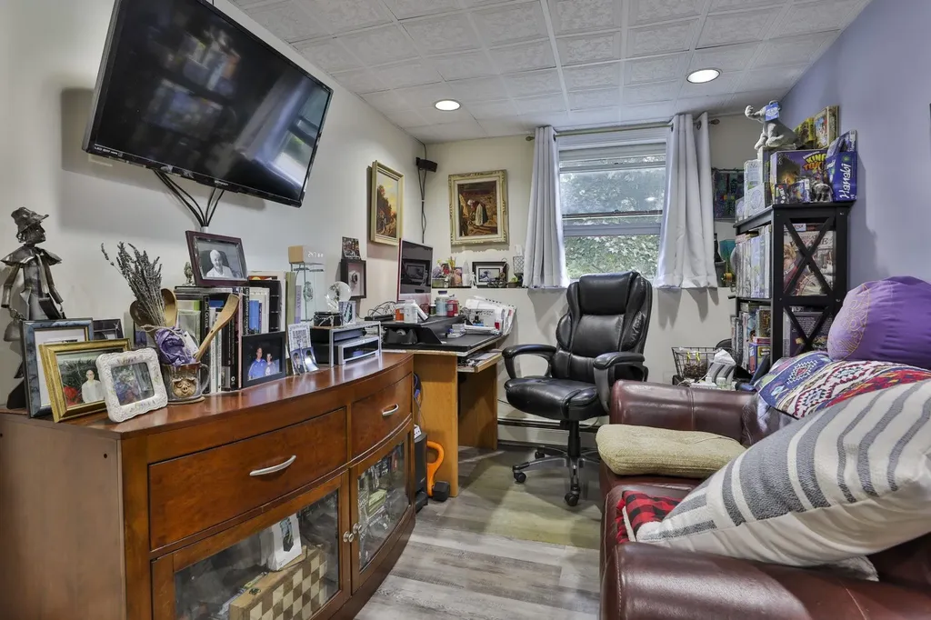 49 Fairway Drive Merrimack NH 03054