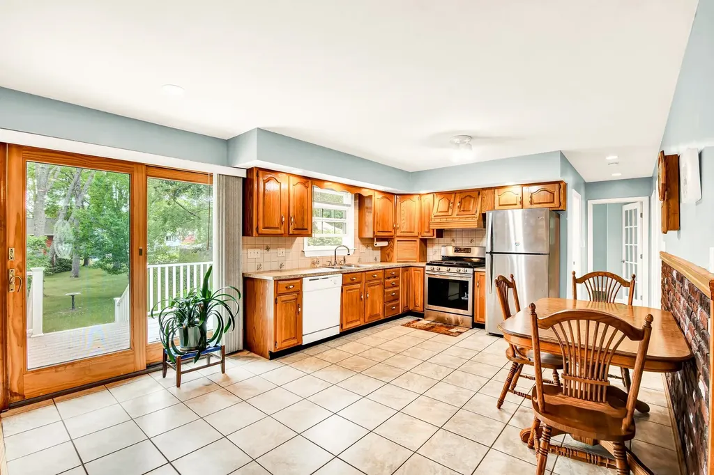 16 James Avenue Sanford ME 04073