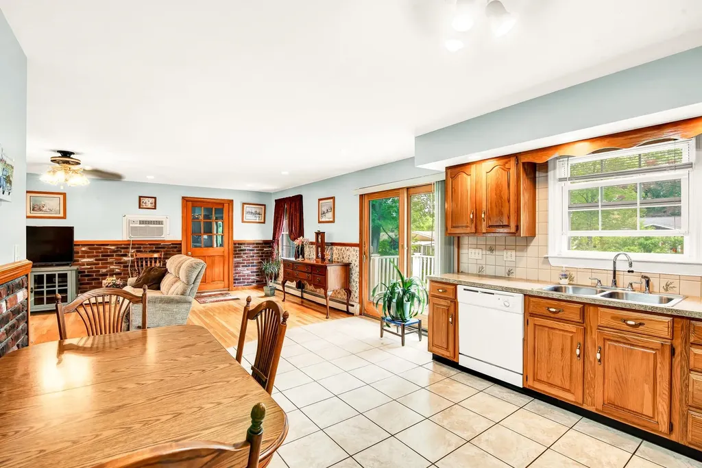 16 James Avenue Sanford ME 04073
