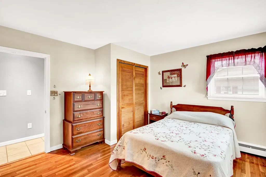 16 James Avenue Sanford ME 04073