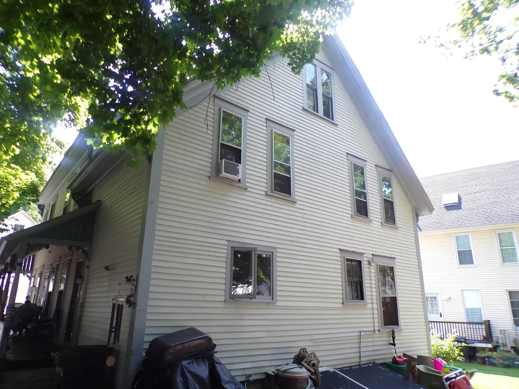 13-15 Lyndon Street Concord NH 03301