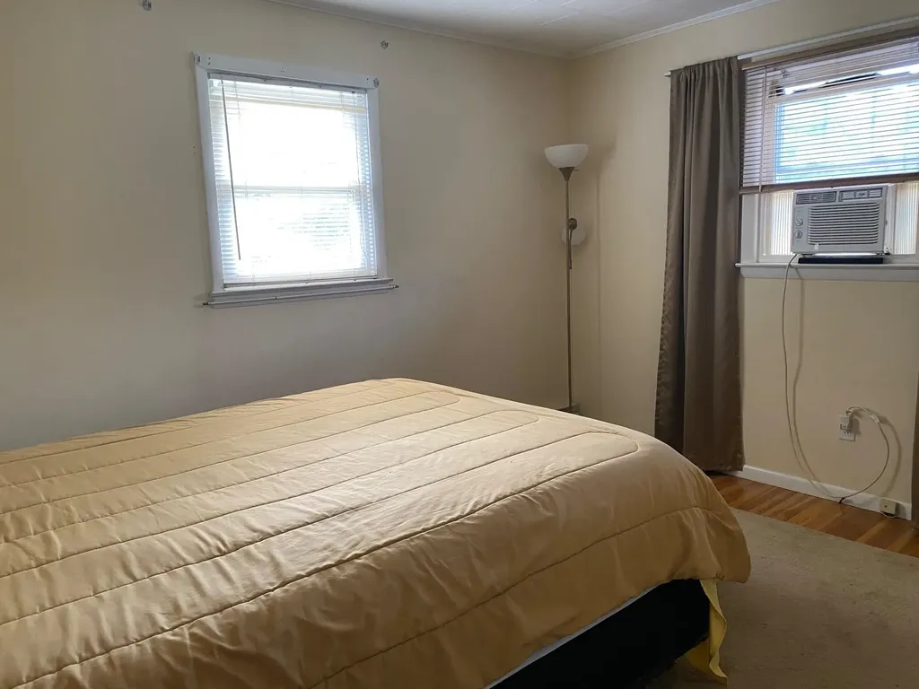 4 Harris Place Claremont NH 03743