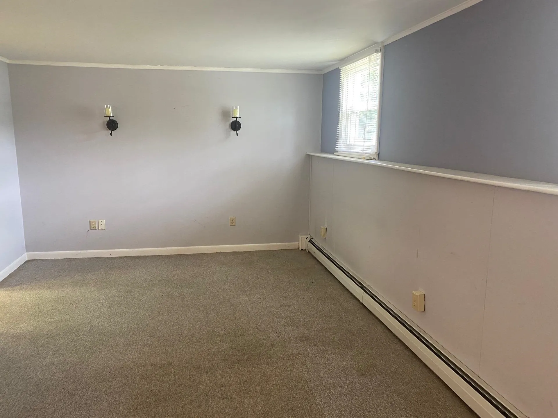 4 Harris Place Claremont NH 03743