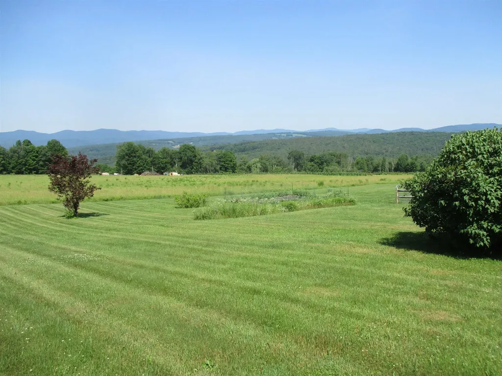 190 Old Farm Road Randolph VT 05060
