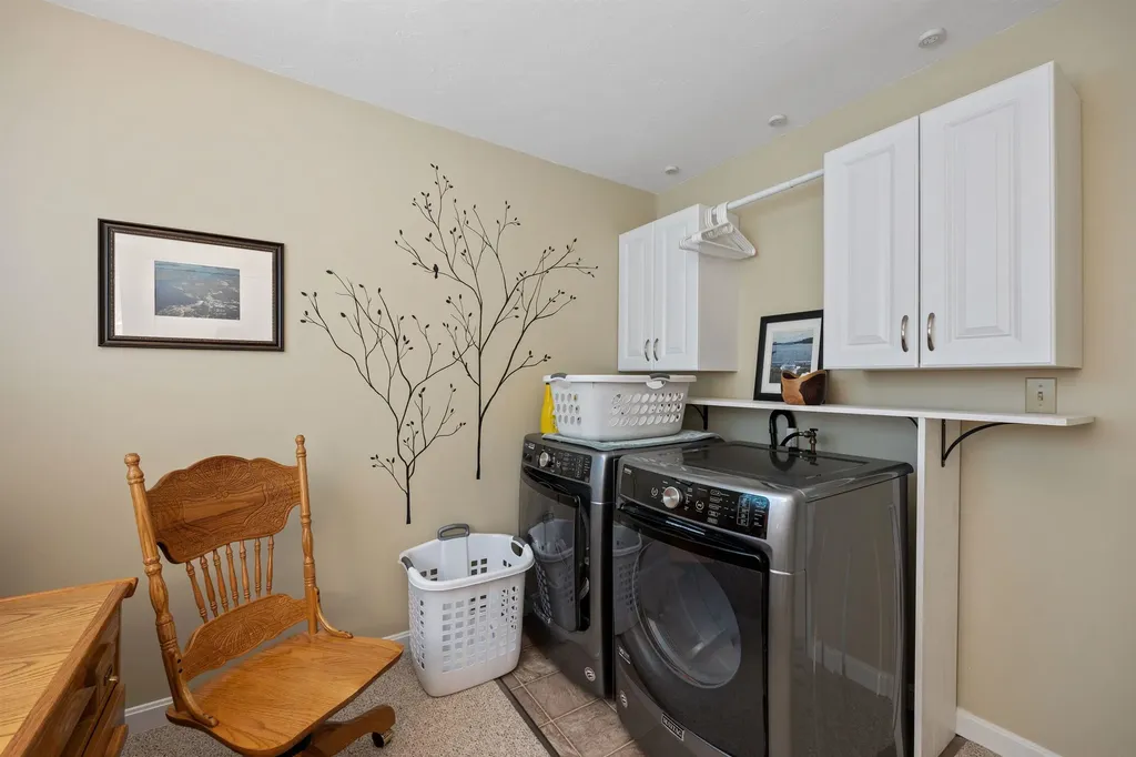 19 Parade Road Meredith NH 03253