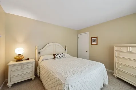 19 Parade Road Meredith NH 03253
