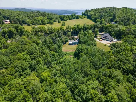 19 Parade Road Meredith NH 03253