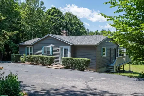 19 Parade Road Meredith NH 03253