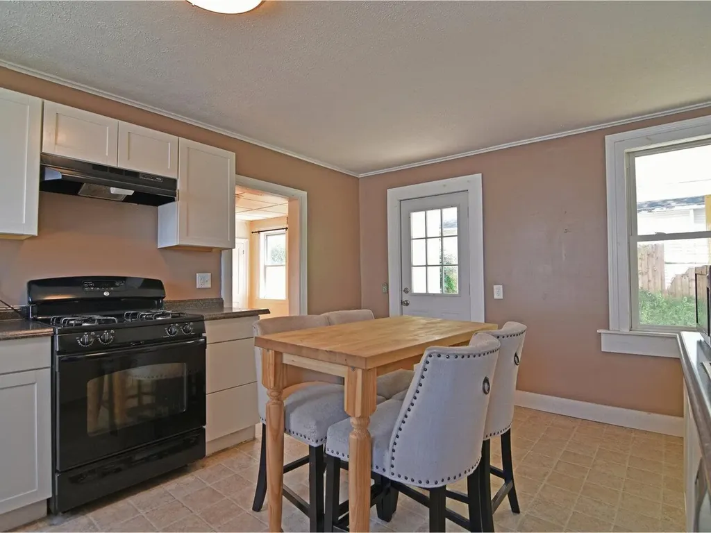 20 Ferris Street St. Albans City VT 05478-1721