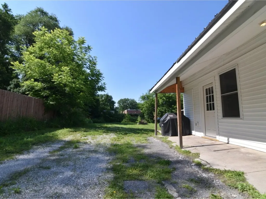 20 Ferris Street St. Albans City VT 05478-1721