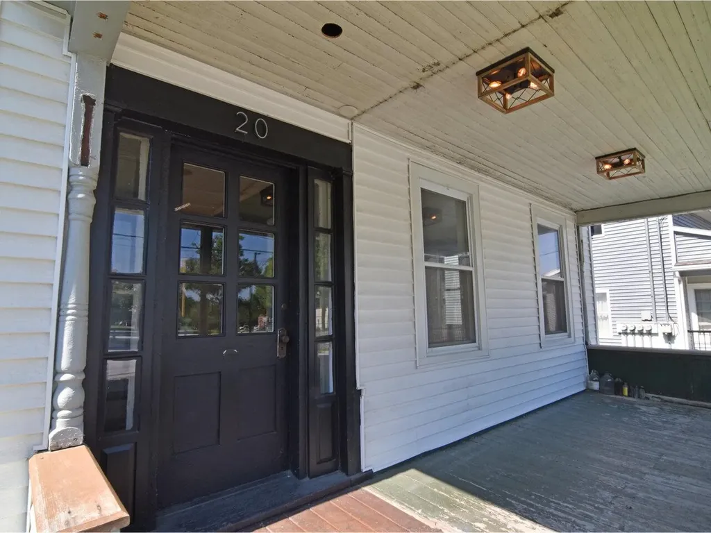 20 Ferris Street St. Albans City VT 05478-1721