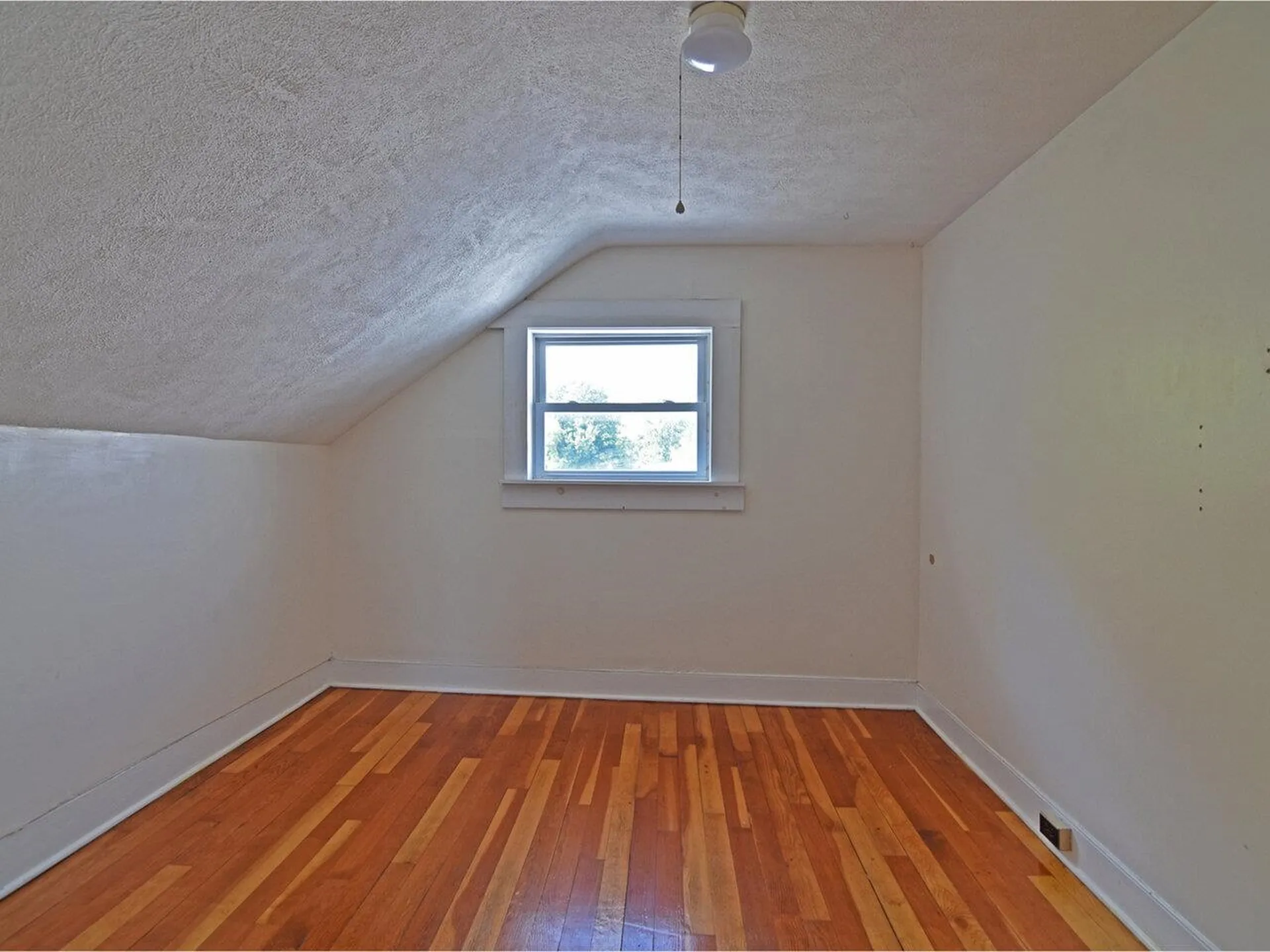 20 Ferris Street St. Albans City VT 05478-1721