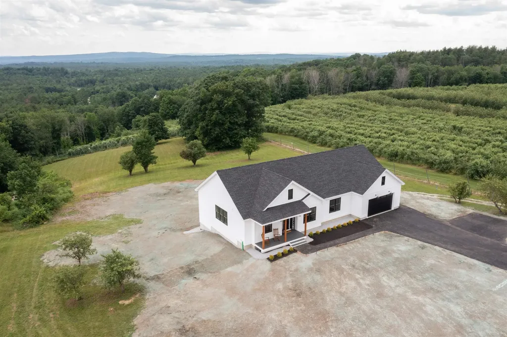 1250 Upper City Road Pittsfield NH 03263