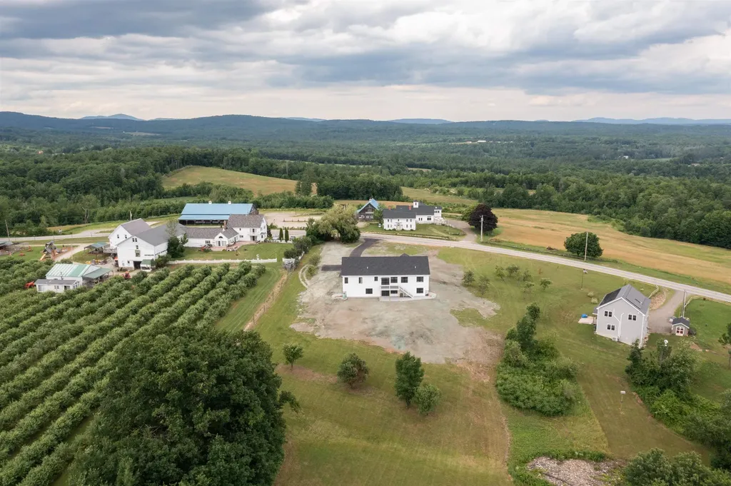 1250 Upper City Road Pittsfield NH 03263