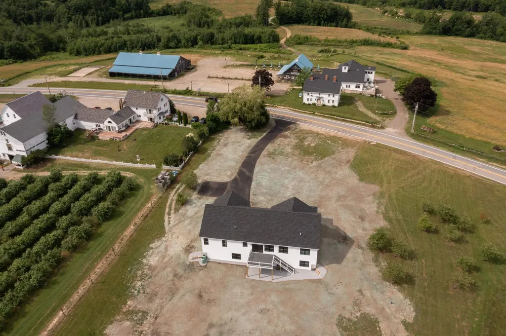 1250 Upper City Road Pittsfield NH 03263