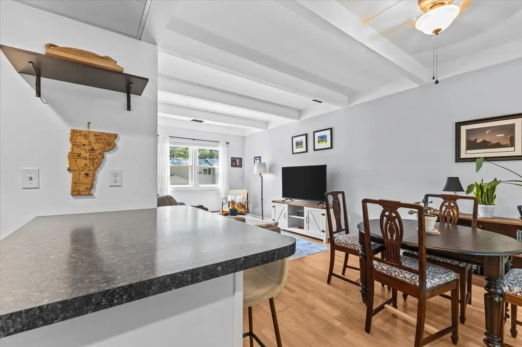 86 Pinecrest Drive Essex VT 05452