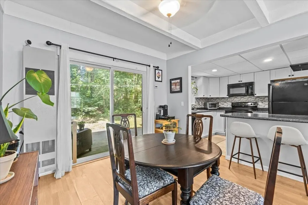 86 Pinecrest Drive Essex VT 05452