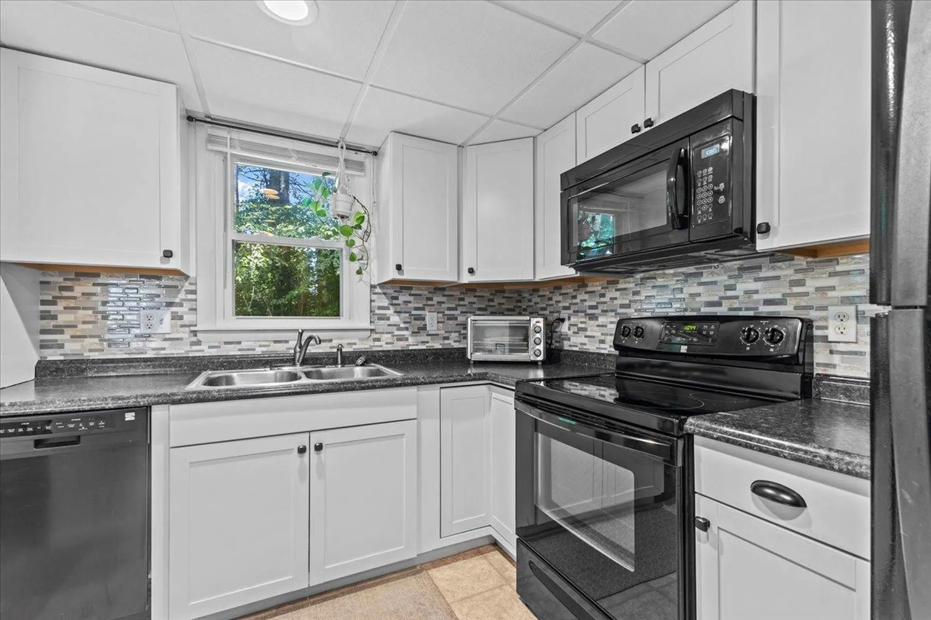 86 Pinecrest Drive Essex VT 05452