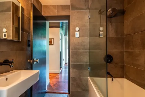 77 Central Street Woodstock VT 05091