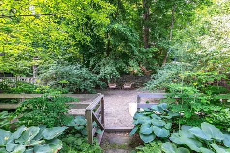 77 Central Street Woodstock VT 05091