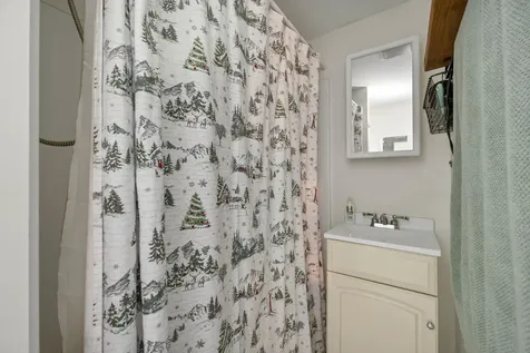 76 Granite Road Ossipee NH 03864