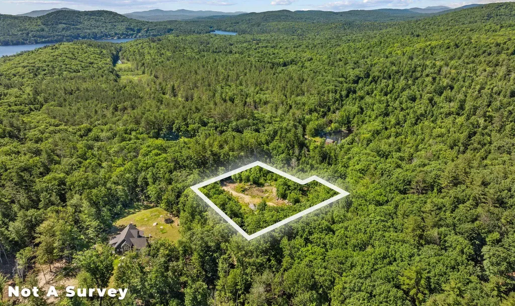 171 Hall Road Hillsborough NH 03244
