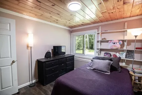 113 New Hampshire Drive Webster NH 03303