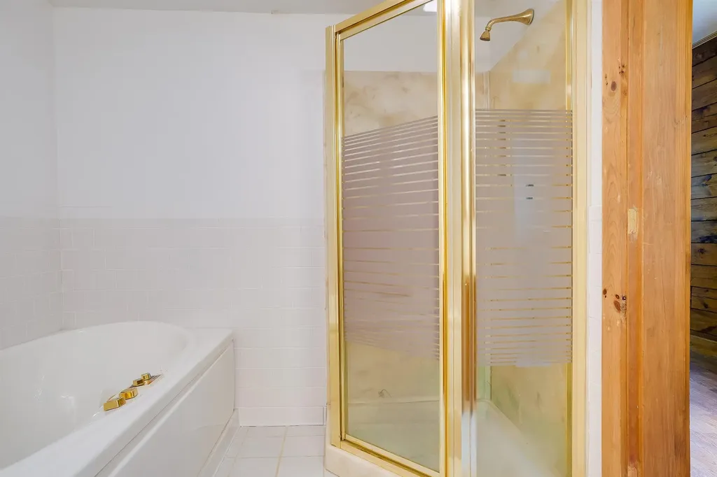 151 Hall Road Hillsborough NH 03244
