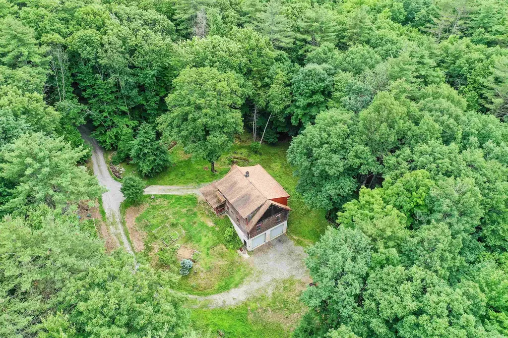 151 Hall Road Hillsborough NH 03244