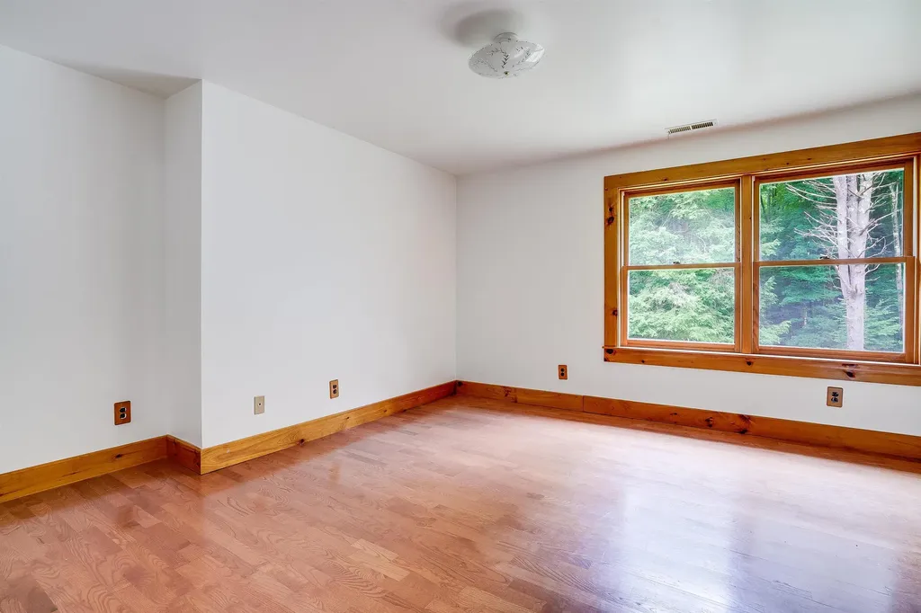 151 Hall Road Hillsborough NH 03244