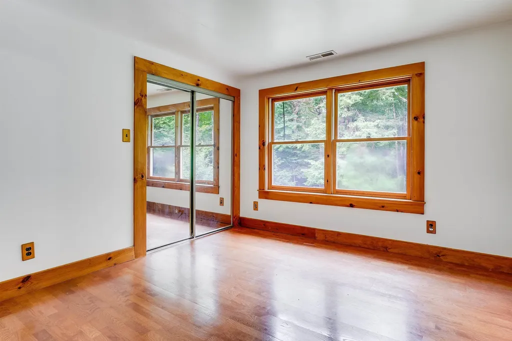 151 Hall Road Hillsborough NH 03244