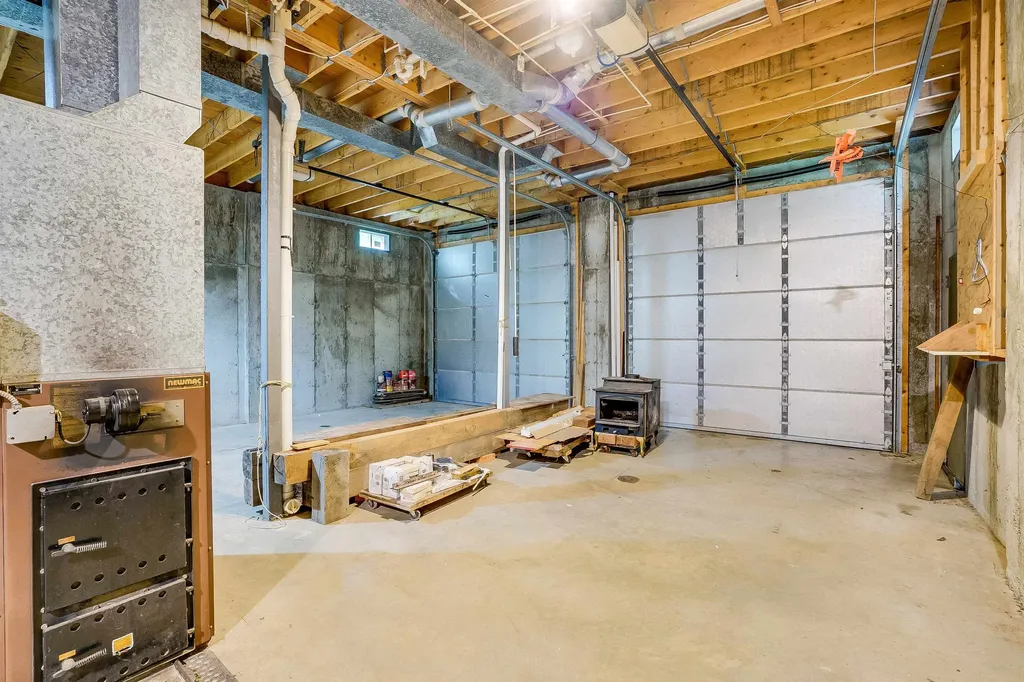 151 Hall Road Hillsborough NH 03244