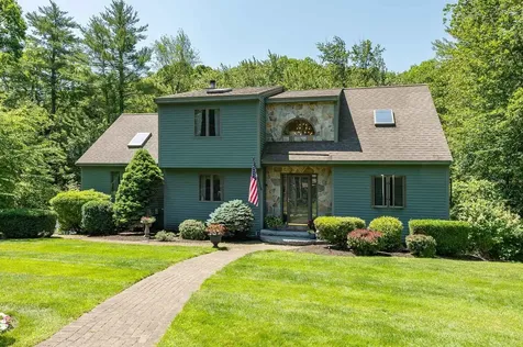 7 Grand View Terrace Kingston NH 03848