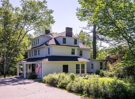 182 Rose Hill Woodstock VT 05091