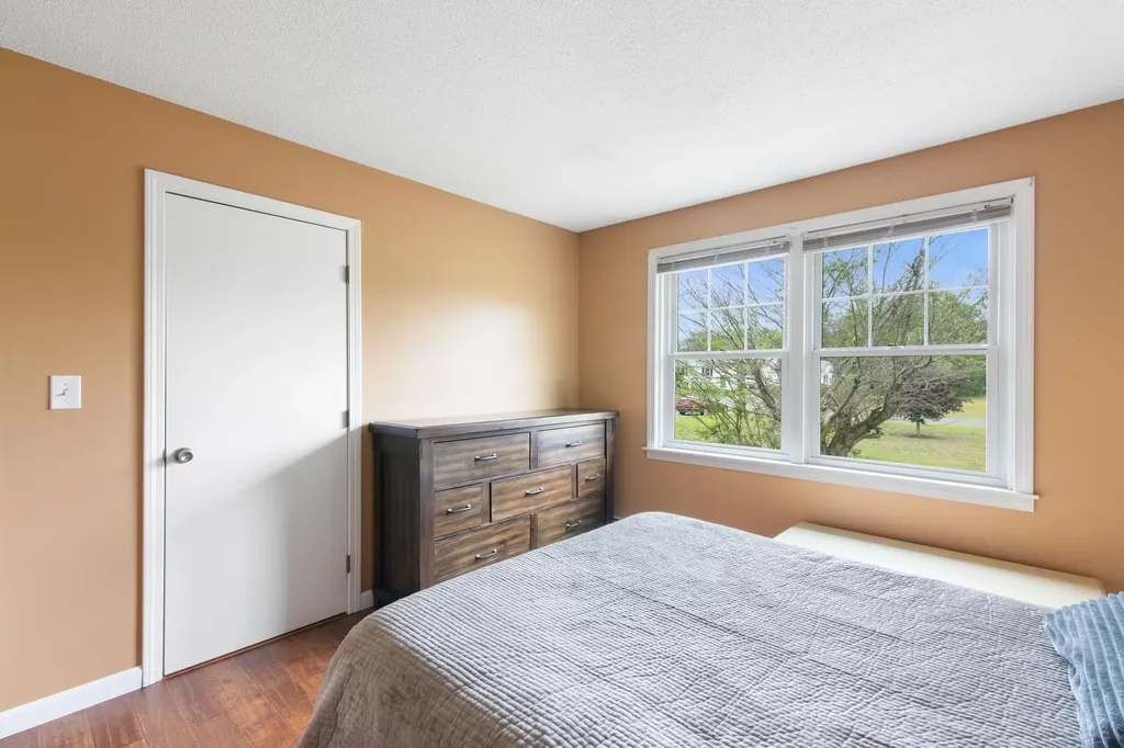 46 Fox Run Road Hinsdale NH 03451