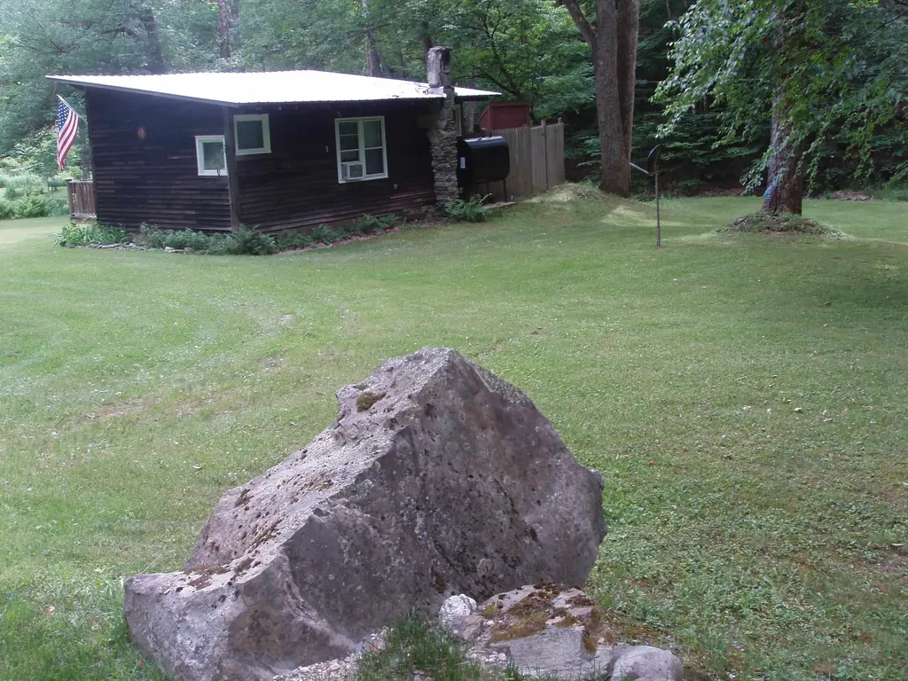 299 Campbell Road Sandgate VT 05250