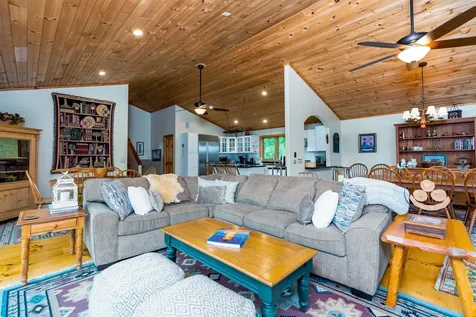 177 Hoadley Brook Road Stowe VT 05672