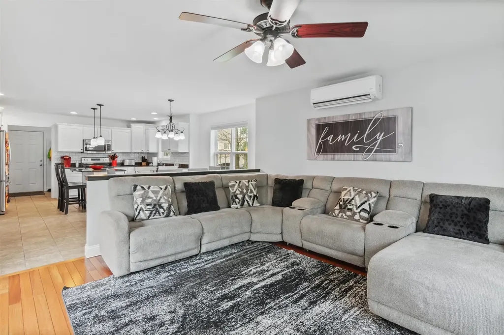 41 Laurel Drive Essex VT 05452