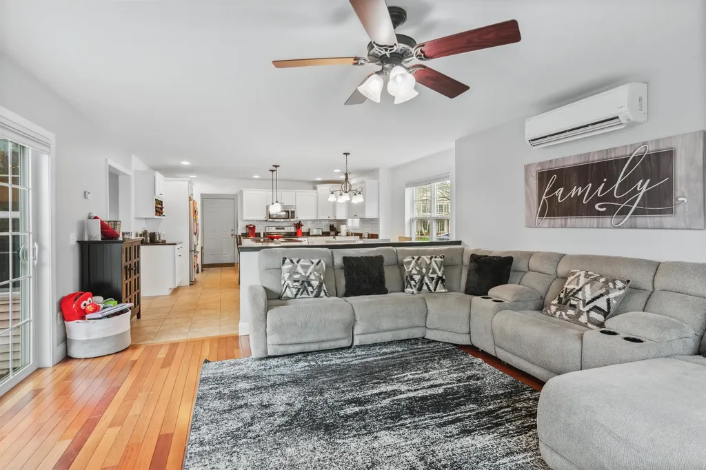 41 Laurel Drive Essex VT 05452