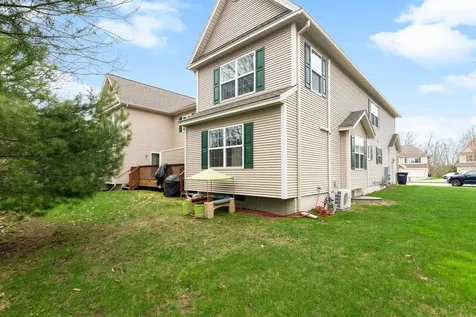 41 Laurel Drive Essex VT 05452