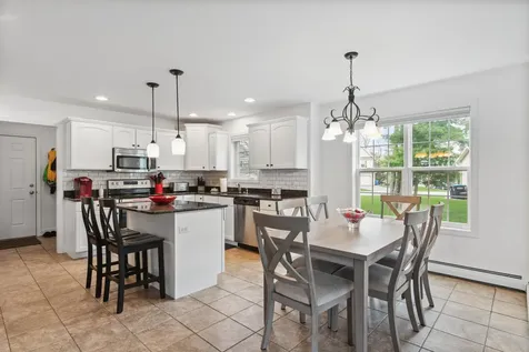 41 Laurel Drive Essex VT 05452
