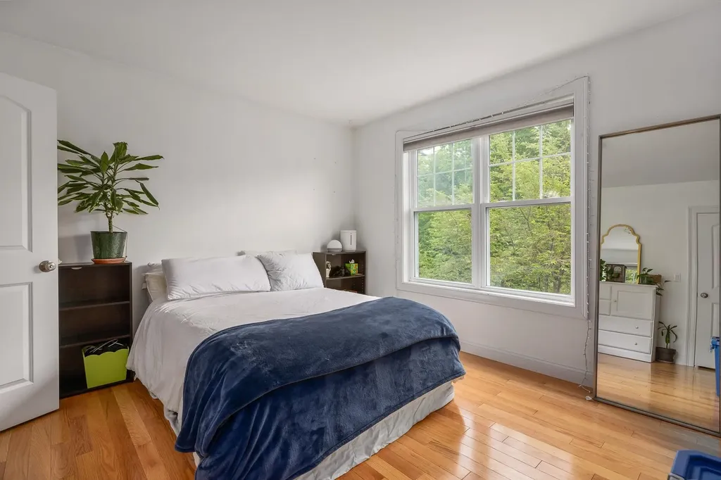 41 Chisholm Farm Drive Stratham NH 03885