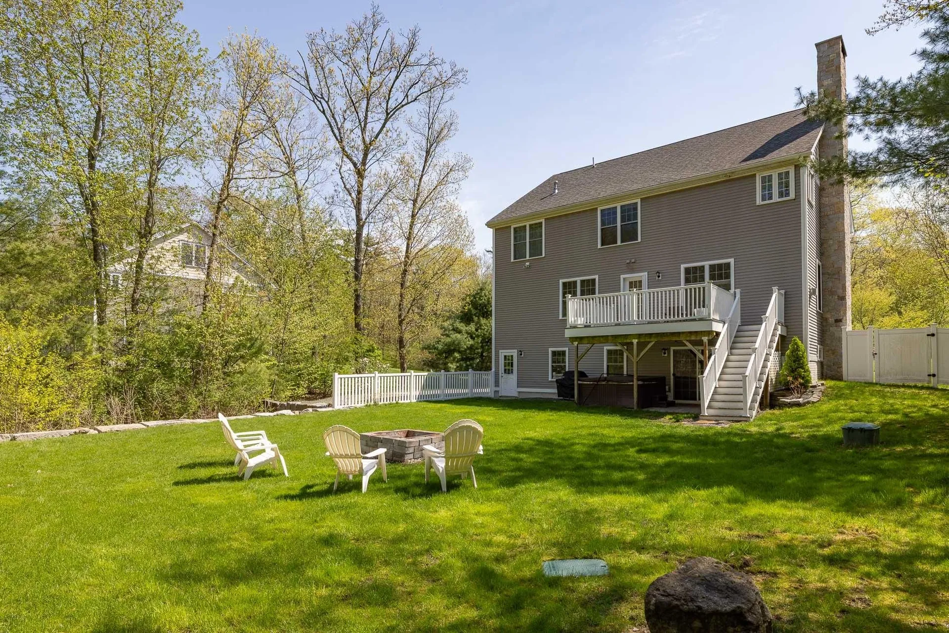 41 Chisholm Farm Drive Stratham NH 03885