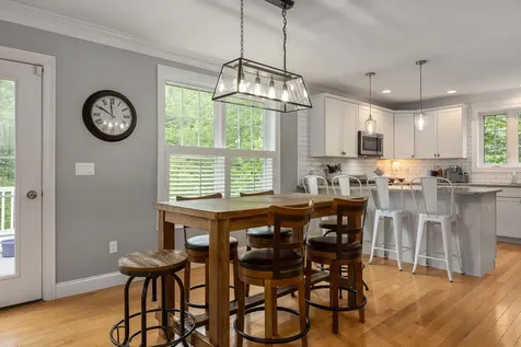 41 Chisholm Farm Drive Stratham NH 03885