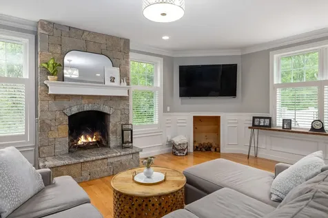 41 Chisholm Farm Drive Stratham NH 03885