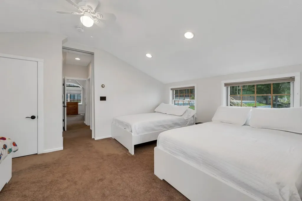 417 Weirs Road Gilford NH 03249