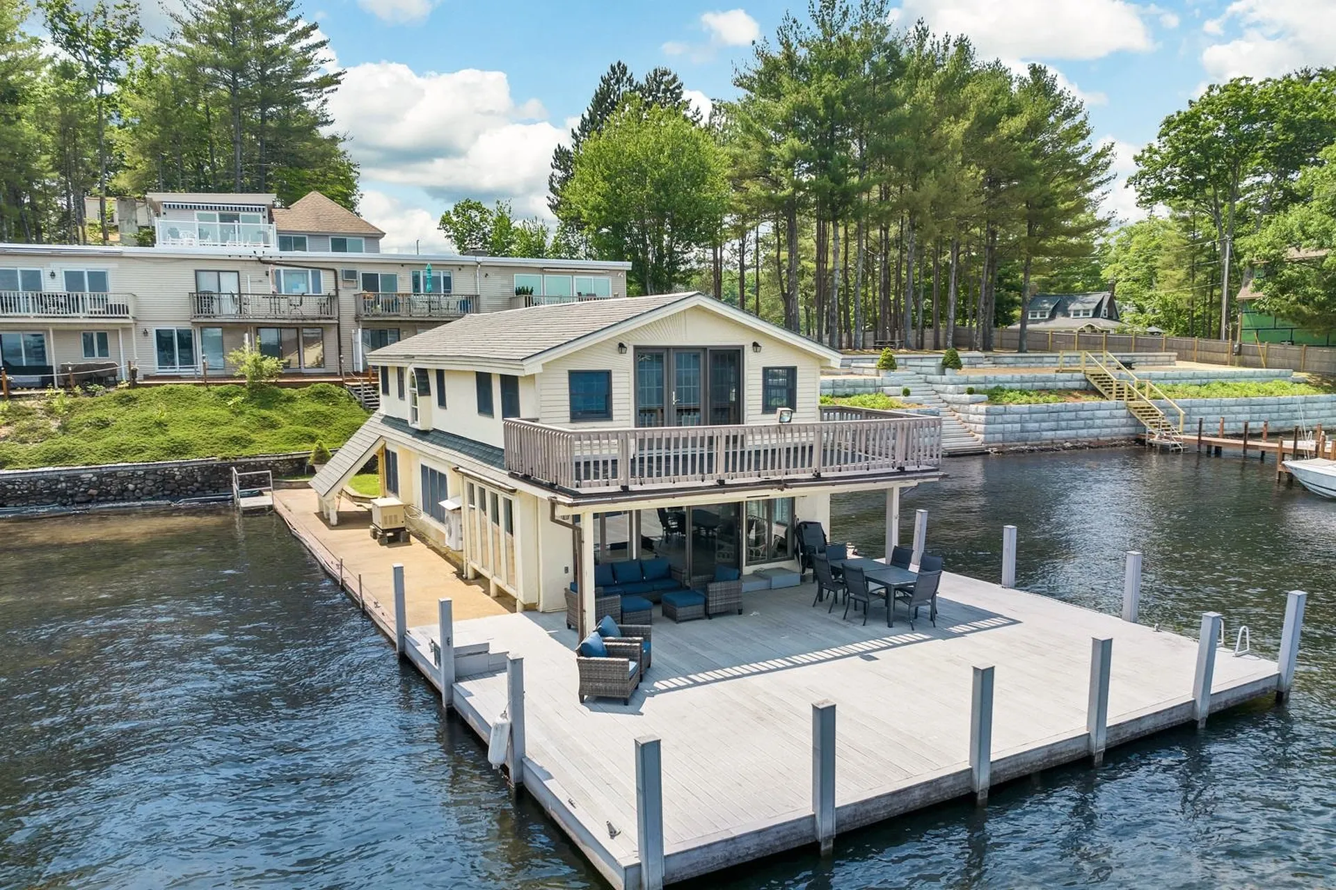 417 Weirs Road Gilford NH 03249