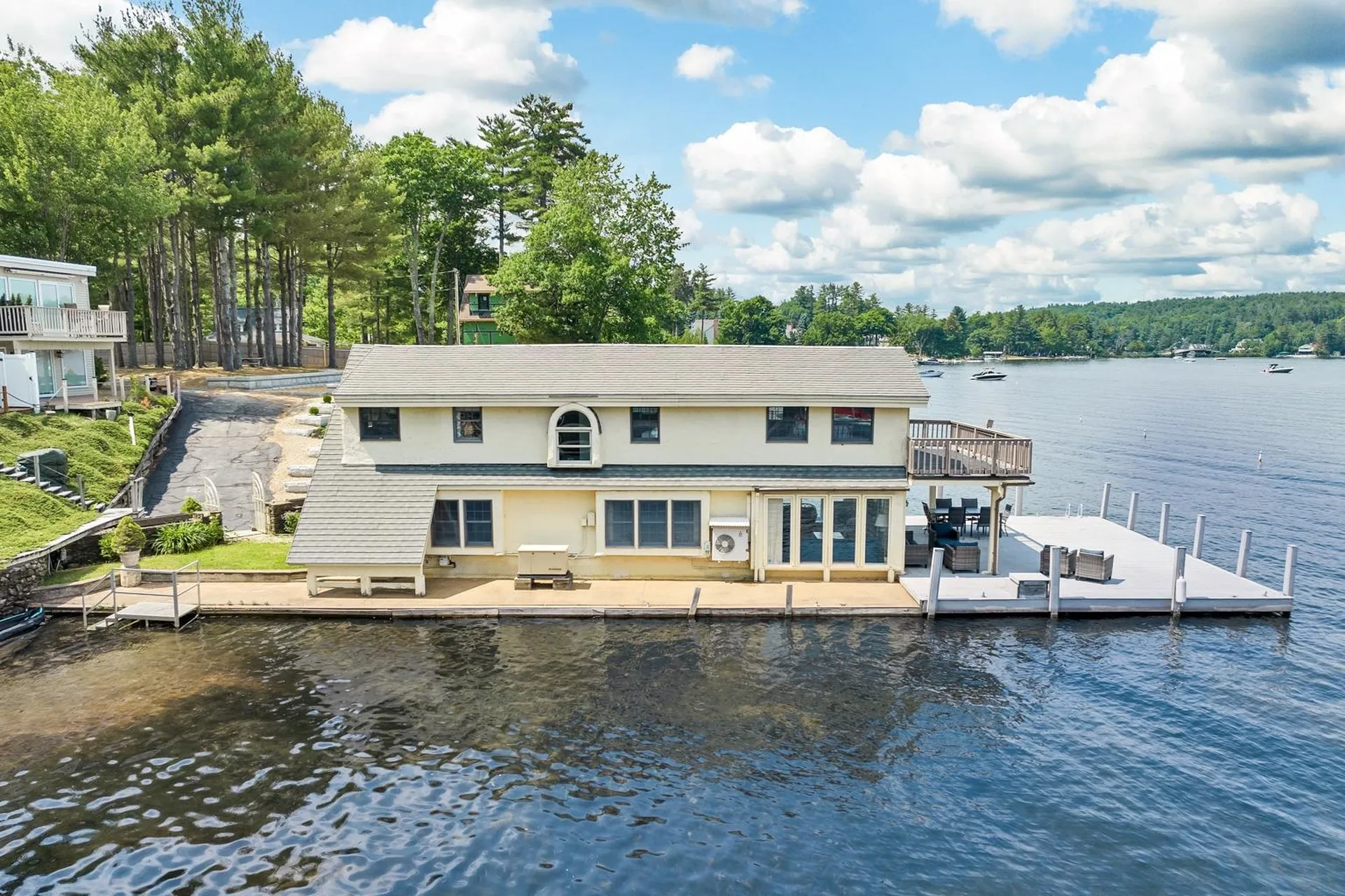 417 Weirs Road Gilford NH 03249
