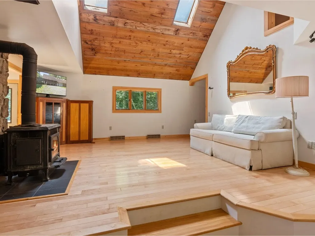 2188 Upper Notch Road Bristol VT 05443
