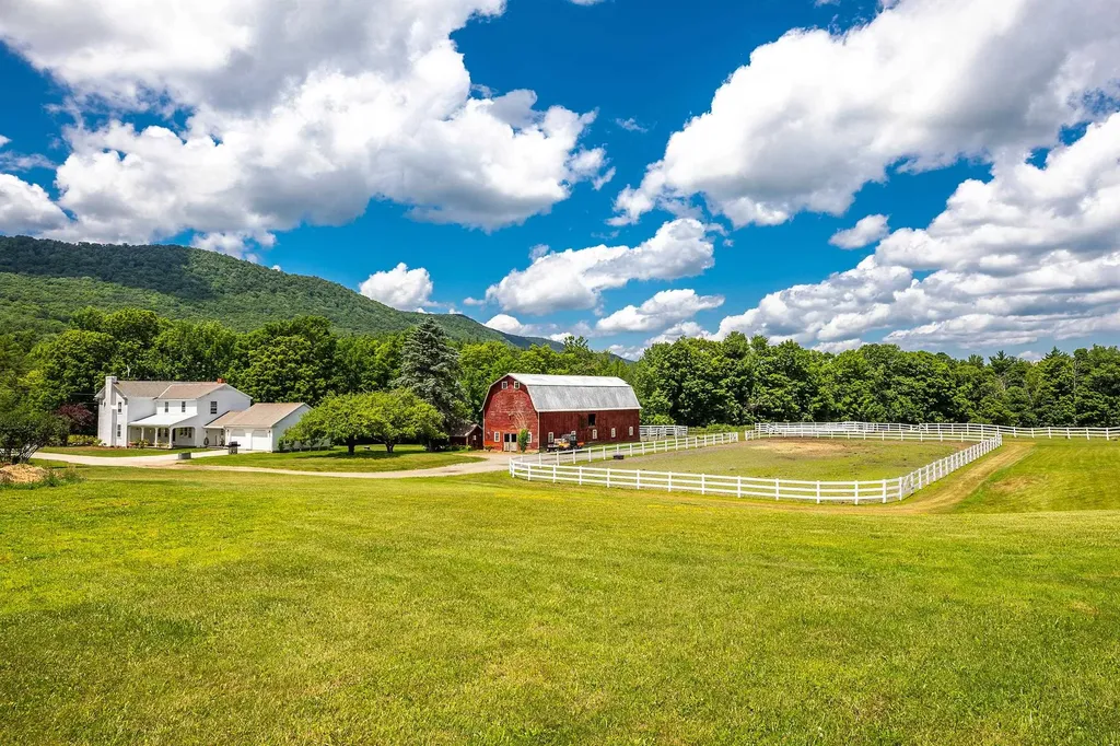 2512 Tinmouth Road Danby VT 05739